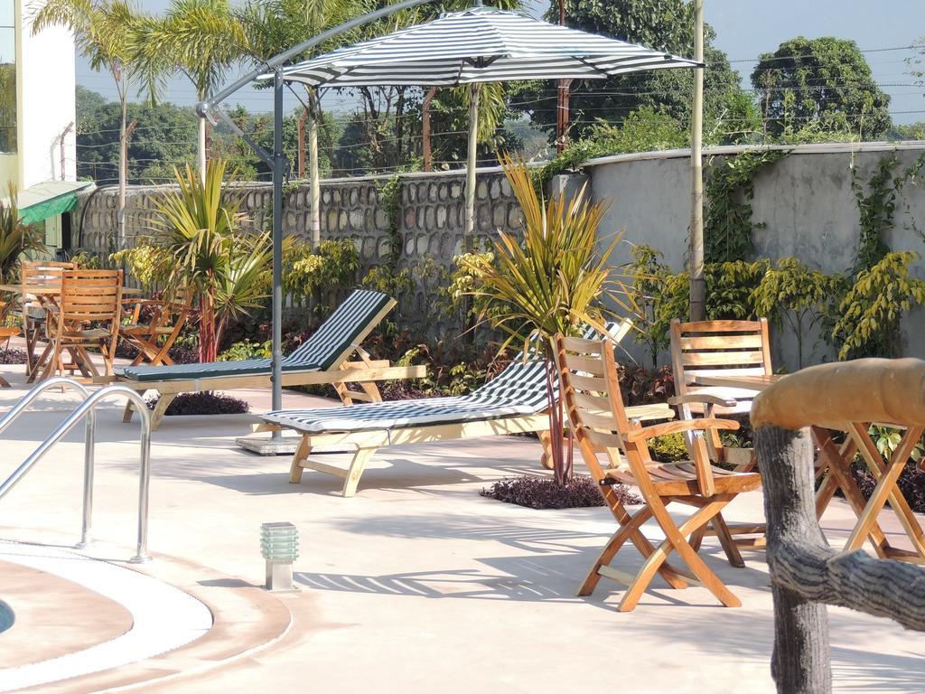 V Resorts Rajaji National Park Rishīkesh Extérieur photo