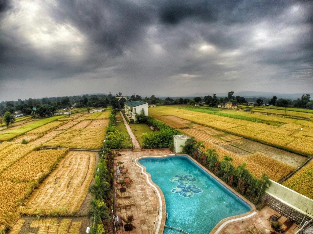 V Resorts Rajaji National Park Rishīkesh Extérieur photo