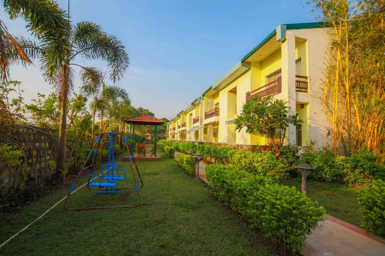 V Resorts Rajaji National Park Rishīkesh Extérieur photo
